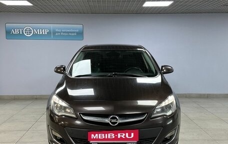 Opel Astra J, 2014 год, 929 000 рублей, 2 фотография