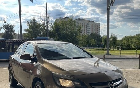 Opel Astra J, 2013 год, 850 000 рублей, 11 фотография