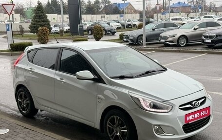 Hyundai Solaris II рестайлинг, 2014 год, 1 120 000 рублей, 2 фотография