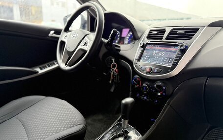 Hyundai Solaris II рестайлинг, 2014 год, 1 120 000 рублей, 16 фотография