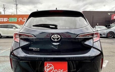 Toyota Corolla, 2021 год, 1 684 000 рублей, 4 фотография