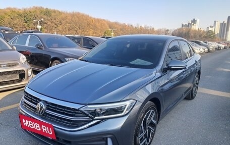 Volkswagen Jetta VII, 2022 год, 1 980 111 рублей, 3 фотография