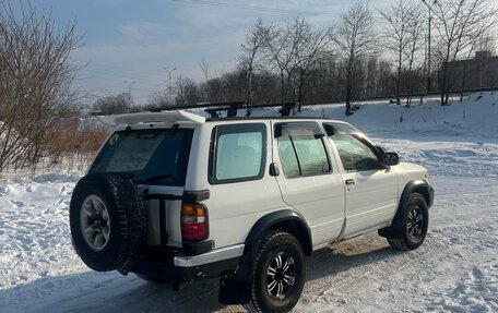 Nissan Terrano II рестайлинг, 1997 год, 770 000 рублей, 3 фотография