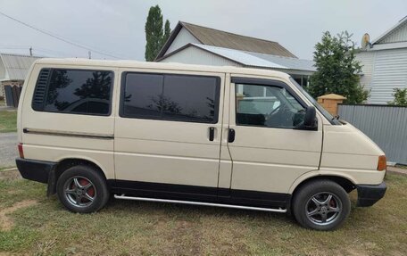 Volkswagen Caravelle T4, 1995 год, 430 000 рублей, 2 фотография