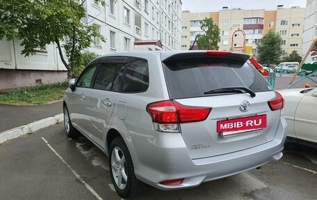 Toyota Corolla, 2015 год, 1 380 000 рублей, 2 фотография