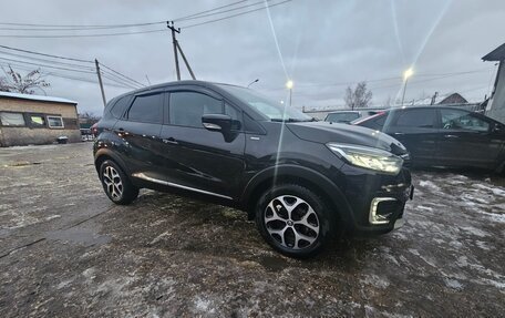 Renault Kaptur I рестайлинг, 2017 год, 1 450 000 рублей, 4 фотография