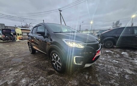 Renault Kaptur I рестайлинг, 2017 год, 1 450 000 рублей, 3 фотография