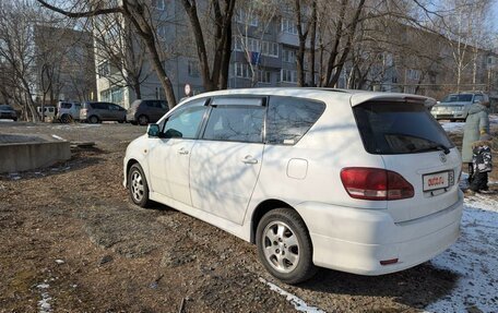 Toyota Ipsum II, 2001 год, 680 000 рублей, 5 фотография