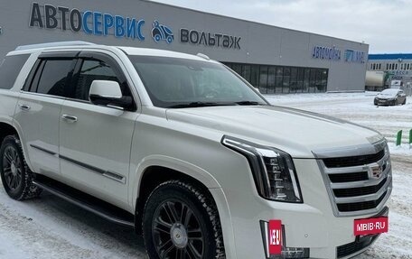 Cadillac Escalade IV, 2015 год, 4 200 000 рублей, 3 фотография