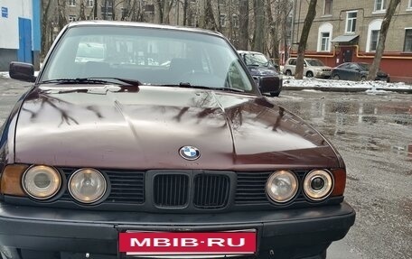 BMW 5 серия, 1993 год, 450 000 рублей, 8 фотография