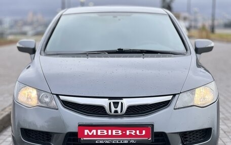 Honda Civic VIII, 2010 год, 1 135 000 рублей, 2 фотография