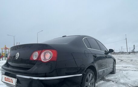 Volkswagen Passat B6, 2005 год, 650 000 рублей, 8 фотография