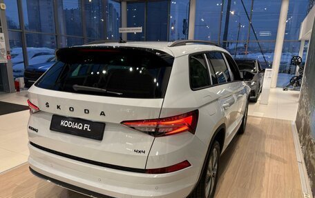 Skoda Kodiaq I, 2024 год, 5 990 000 рублей, 7 фотография