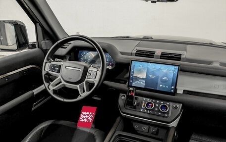 Land Rover Defender II, 2021 год, 5 995 000 рублей, 30 фотография