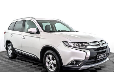 Mitsubishi Outlander III рестайлинг 3, 2017 год, 2 250 000 рублей, 3 фотография