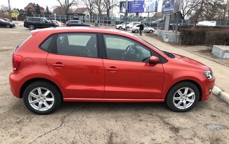 Volkswagen Polo VI (EU Market), 2011 год, 1 000 000 рублей, 3 фотография