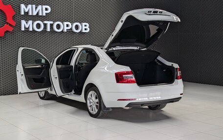 Skoda Octavia, 2018 год, 1 830 000 рублей, 11 фотография