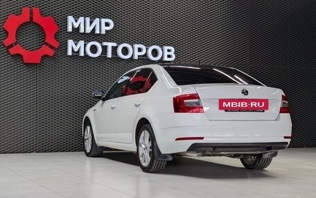 Skoda Octavia, 2018 год, 1 830 000 рублей, 6 фотография