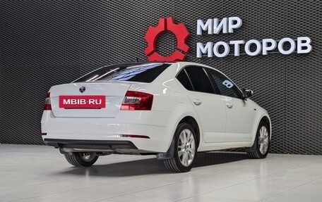 Skoda Octavia, 2018 год, 1 830 000 рублей, 8 фотография