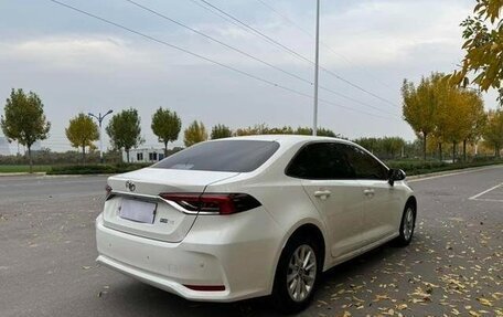 Toyota Corolla, 2021 год, 1 900 000 рублей, 5 фотография