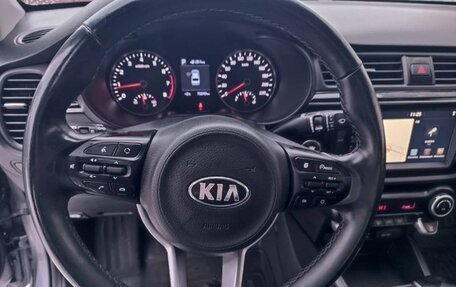 KIA Rio IV, 2018 год, 1 600 000 рублей, 8 фотография