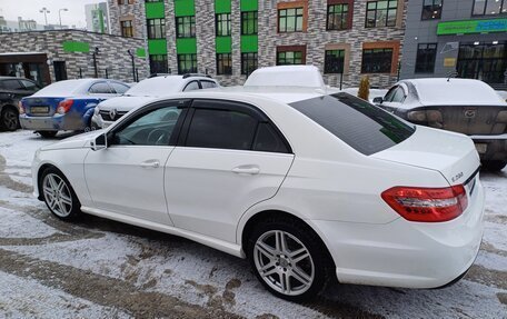 Mercedes-Benz E-Класс, 2012 год, 2 100 000 рублей, 8 фотография