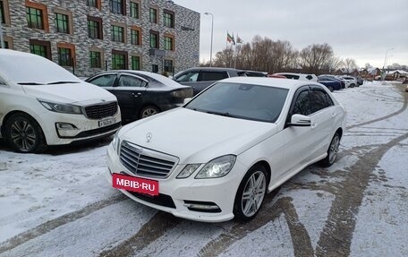 Mercedes-Benz E-Класс, 2012 год, 2 100 000 рублей, 10 фотография