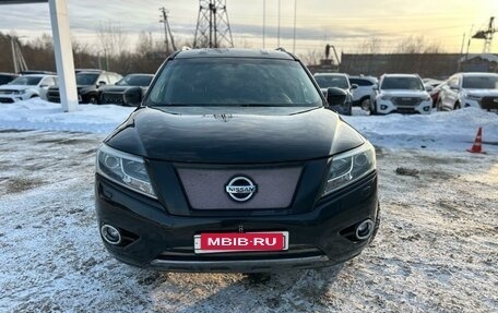 Nissan Pathfinder, 2015 год, 1 895 000 рублей, 3 фотография