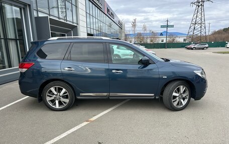 Nissan Pathfinder, 2014 год, 1 895 000 рублей, 10 фотография