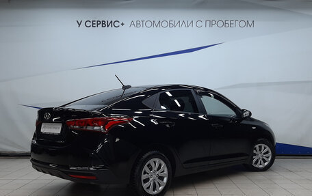 Hyundai Solaris II рестайлинг, 2021 год, 1 640 000 рублей, 3 фотография