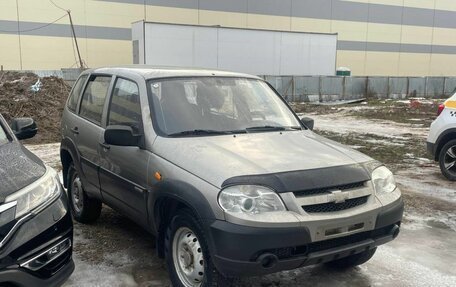 Chevrolet Niva I рестайлинг, 2010 год, 487 000 рублей, 1 фотография