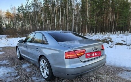 Audi A8, 2011 год, 1 790 000 рублей, 3 фотография