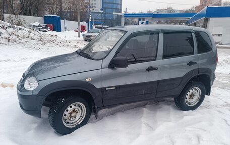 Chevrolet Niva I рестайлинг, 2013 год, 785 000 рублей, 11 фотография