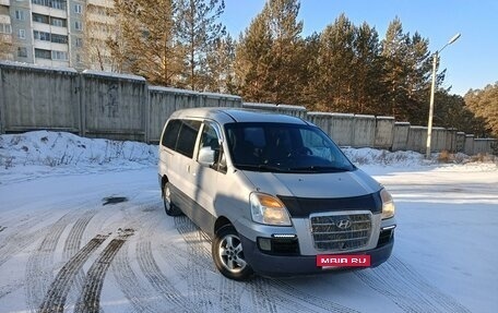 Hyundai Starex I рестайлинг, 2007 год, 870 000 рублей, 2 фотография