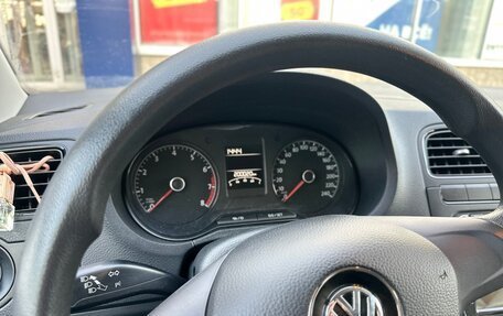 Volkswagen Polo VI (EU Market), 2017 год, 1 200 000 рублей, 7 фотография