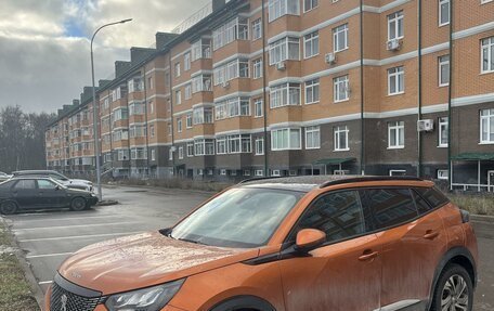 Peugeot 2008 II, 2021 год, 2 300 000 рублей, 2 фотография