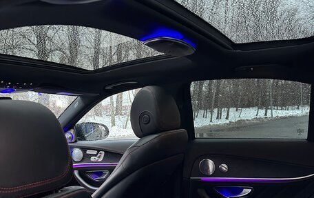 Mercedes-Benz E-Класс AMG, 2017 год, 4 250 000 рублей, 20 фотография