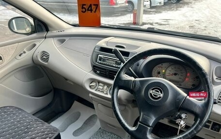 Nissan Tino, 2002 год, 499 999 рублей, 11 фотография