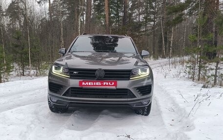 Volkswagen Touareg III, 2017 год, 3 360 000 рублей, 7 фотография