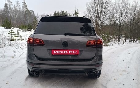 Volkswagen Touareg III, 2017 год, 3 360 000 рублей, 3 фотография