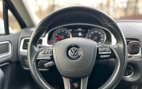 Volkswagen Touareg III, 2013 год, 2 400 000 рублей, 22 фотография