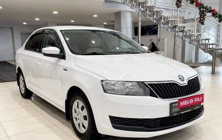 Skoda Rapid I, 2018 год, 1 290 000 рублей, 3 фотография