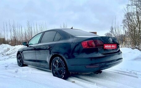 Volkswagen Jetta VI, 2013 год, 870 000 рублей, 6 фотография