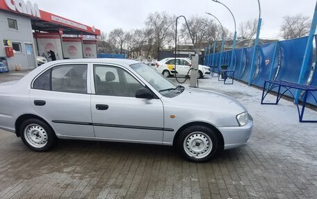 Hyundai Accent II, 2004 год, 395 000 рублей, 2 фотография