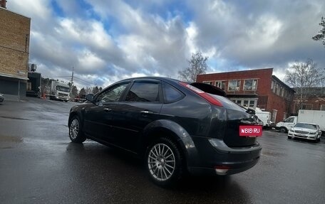 Ford Focus II рестайлинг, 2005 год, 435 000 рублей, 17 фотография