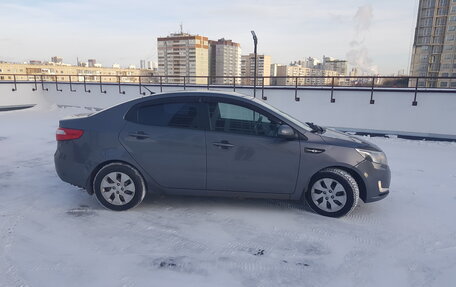 KIA Rio III рестайлинг, 2013 год, 987 000 рублей, 5 фотография