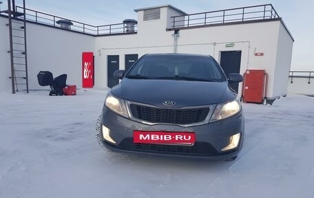 KIA Rio III рестайлинг, 2013 год, 987 000 рублей, 4 фотография