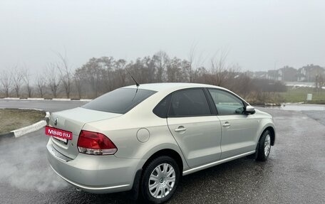 Volkswagen Polo VI (EU Market), 2011 год, 860 000 рублей, 4 фотография