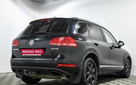 Volkswagen Touareg III, 2011 год, 1 687 000 рублей, 5 фотография