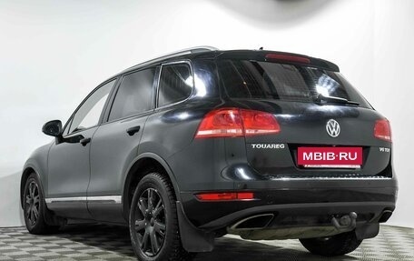 Volkswagen Touareg III, 2011 год, 1 687 000 рублей, 7 фотография